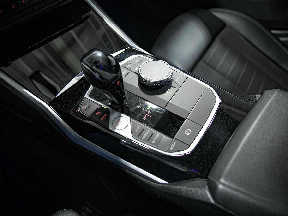 Купить BMW 3 серии, 2019, 174 415 км.. Фото: #11