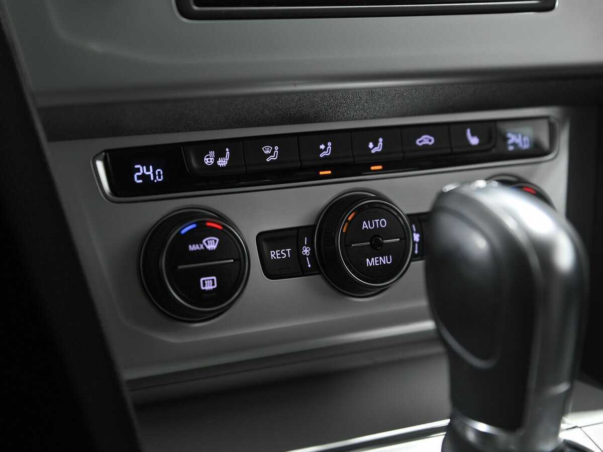 Купить Volkswagen Passat, 2015, 183 172 км.. Фото: #9