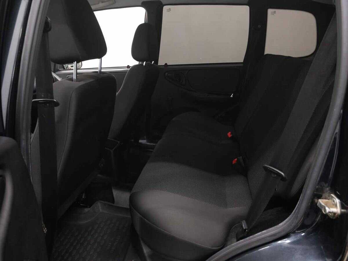 Купить Chevrolet Niva, 2012, 85 314 км.. Фото: #9