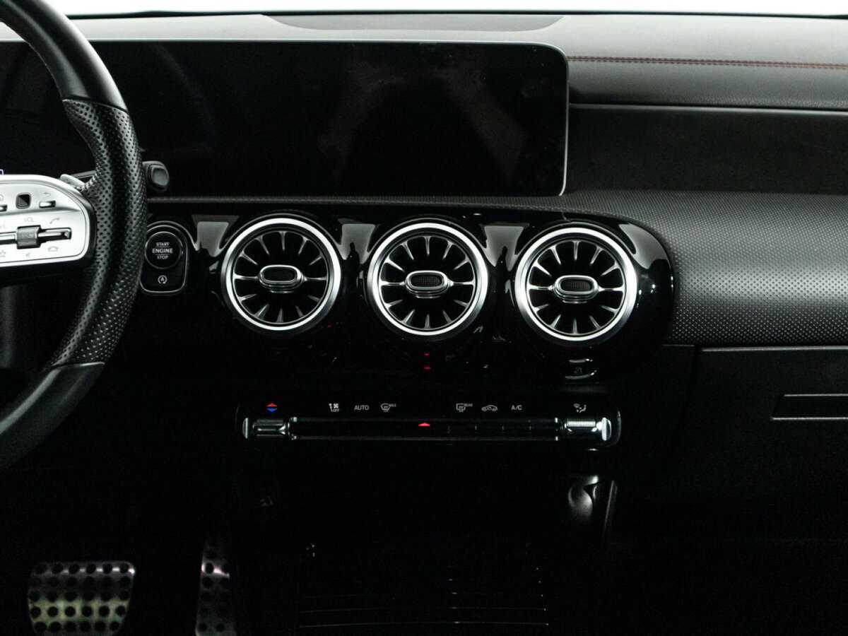 Купить Mercedes-Benz CLA, 2019, 116 821 км.. Фото: #10