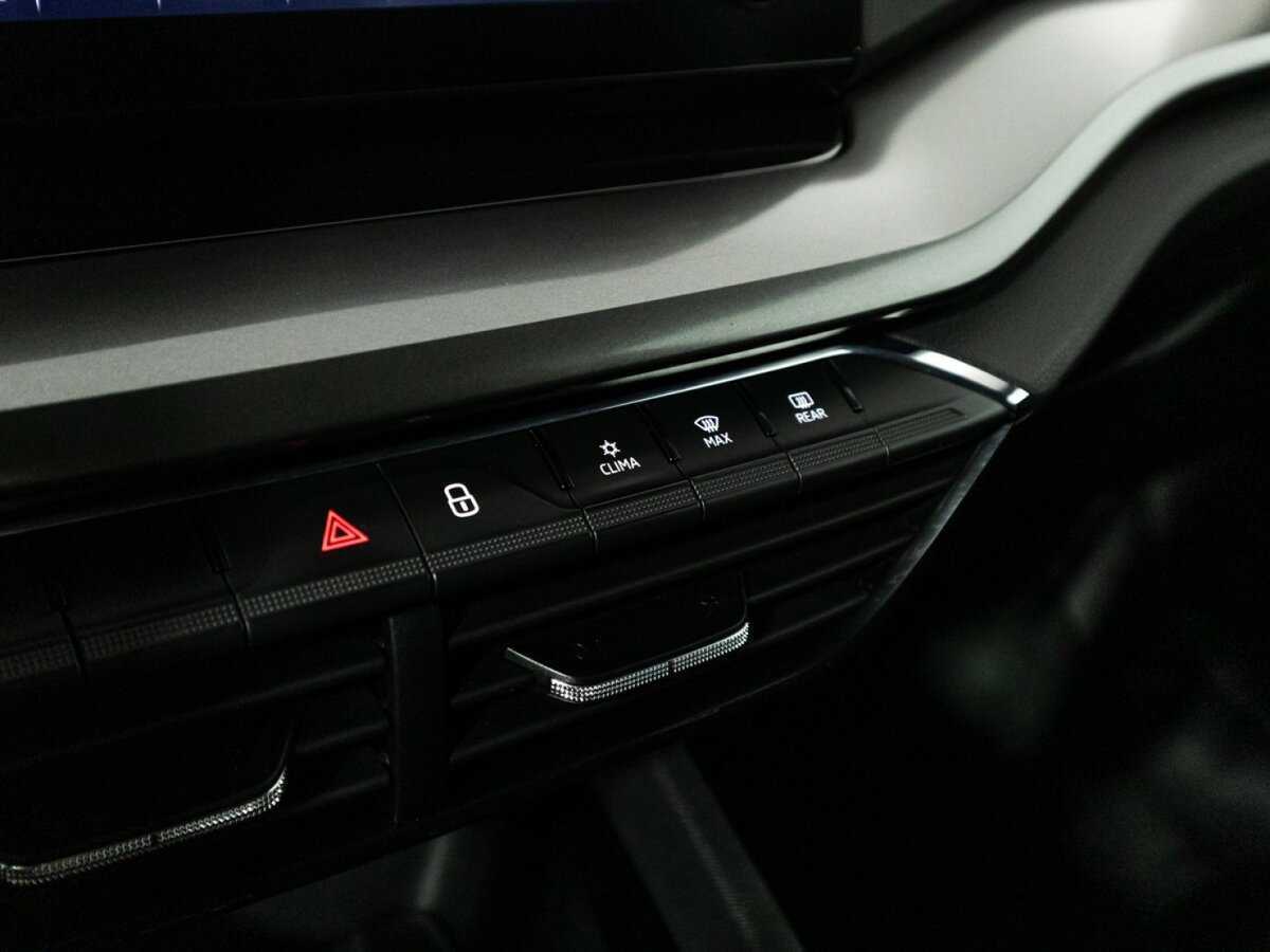 Купить Шкода Октавия, 2021, 151 776 км.. Фото: #16