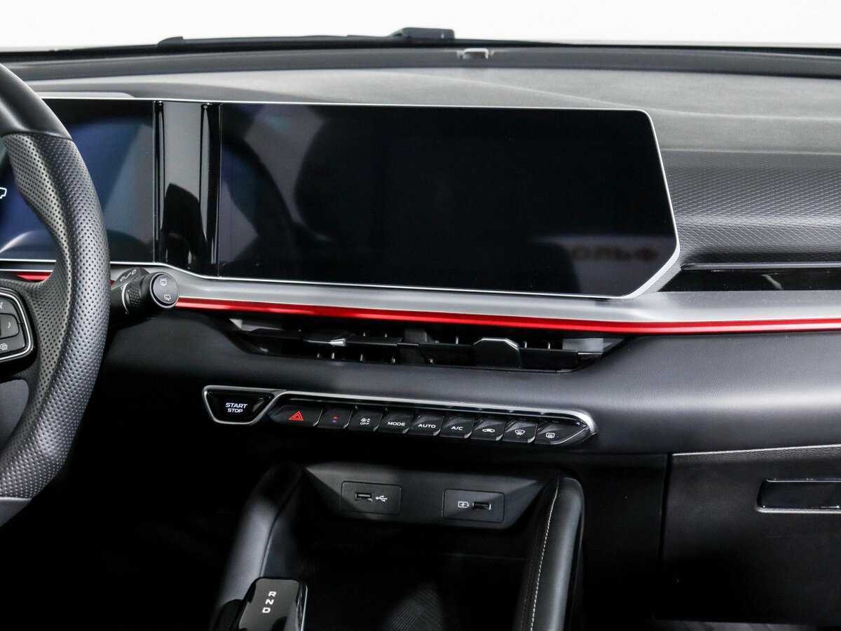 Купить Geely Coolray, 2023, 11 022 км.. Фото: #9