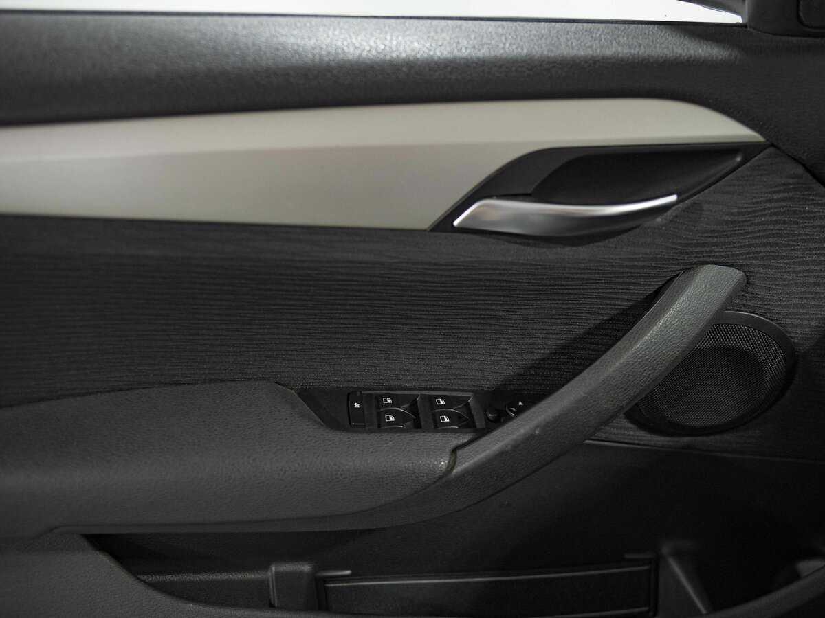 Купить BMW X1, 2014, 94 547 км.. Фото: #10