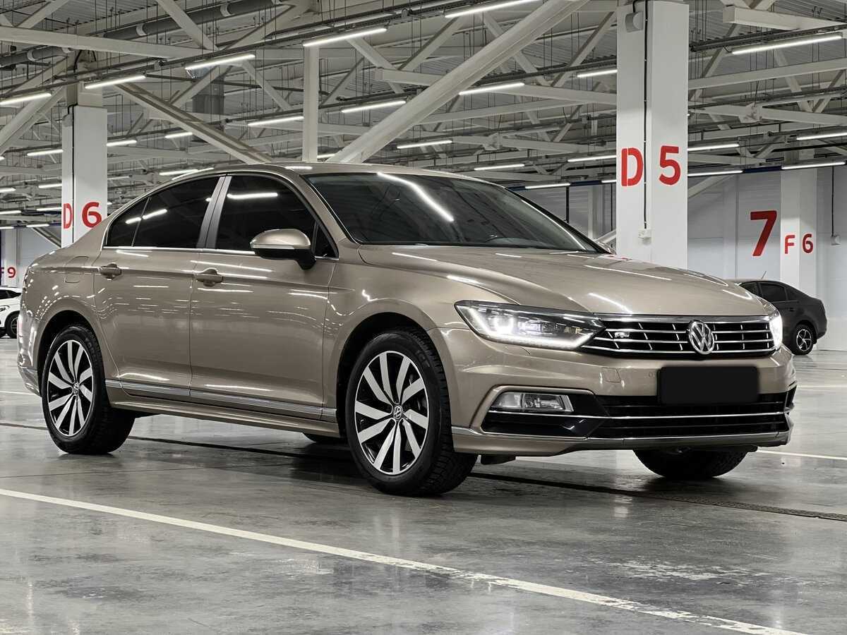 Купить Volkswagen Passat, 2016, 179 872 км.. Фото: #2