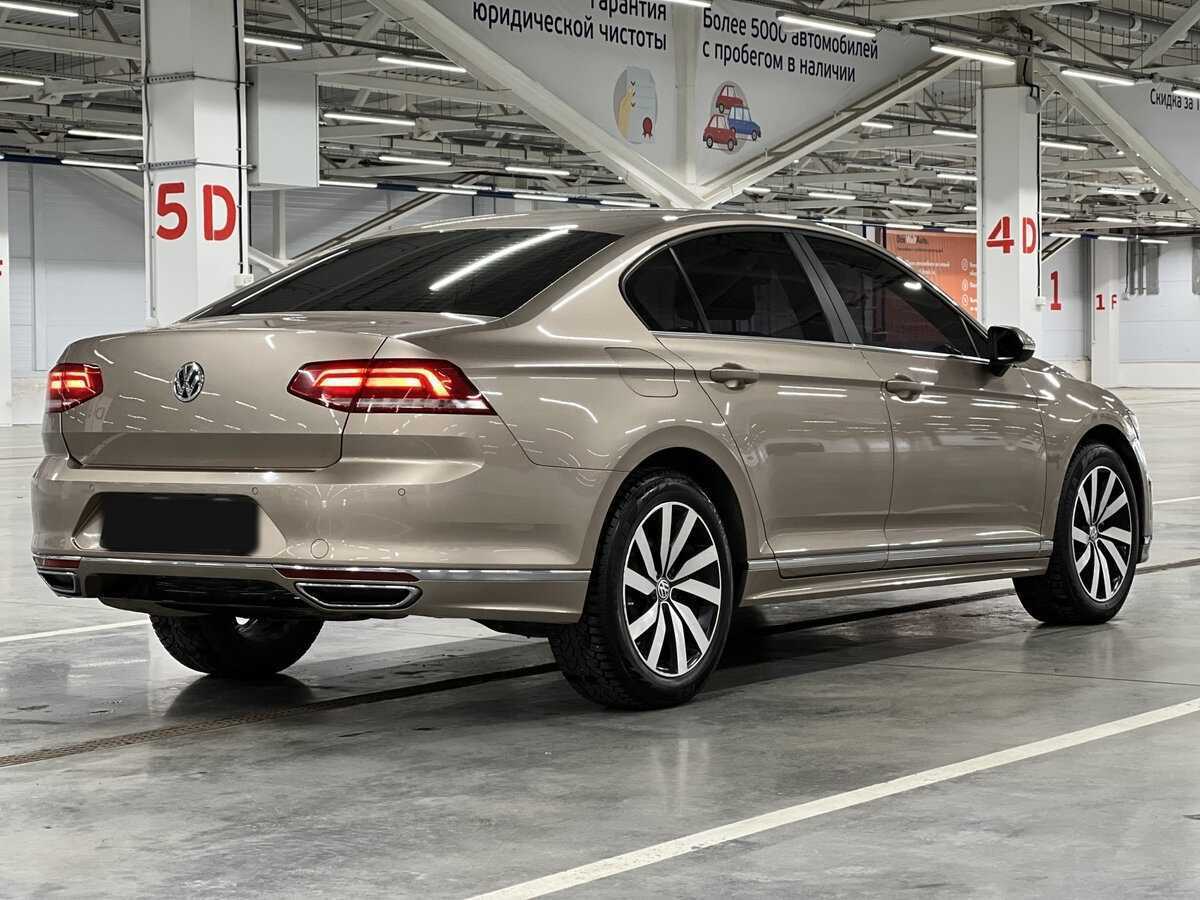 Купить Volkswagen Passat, 2016, 179 872 км.. Фото: #4