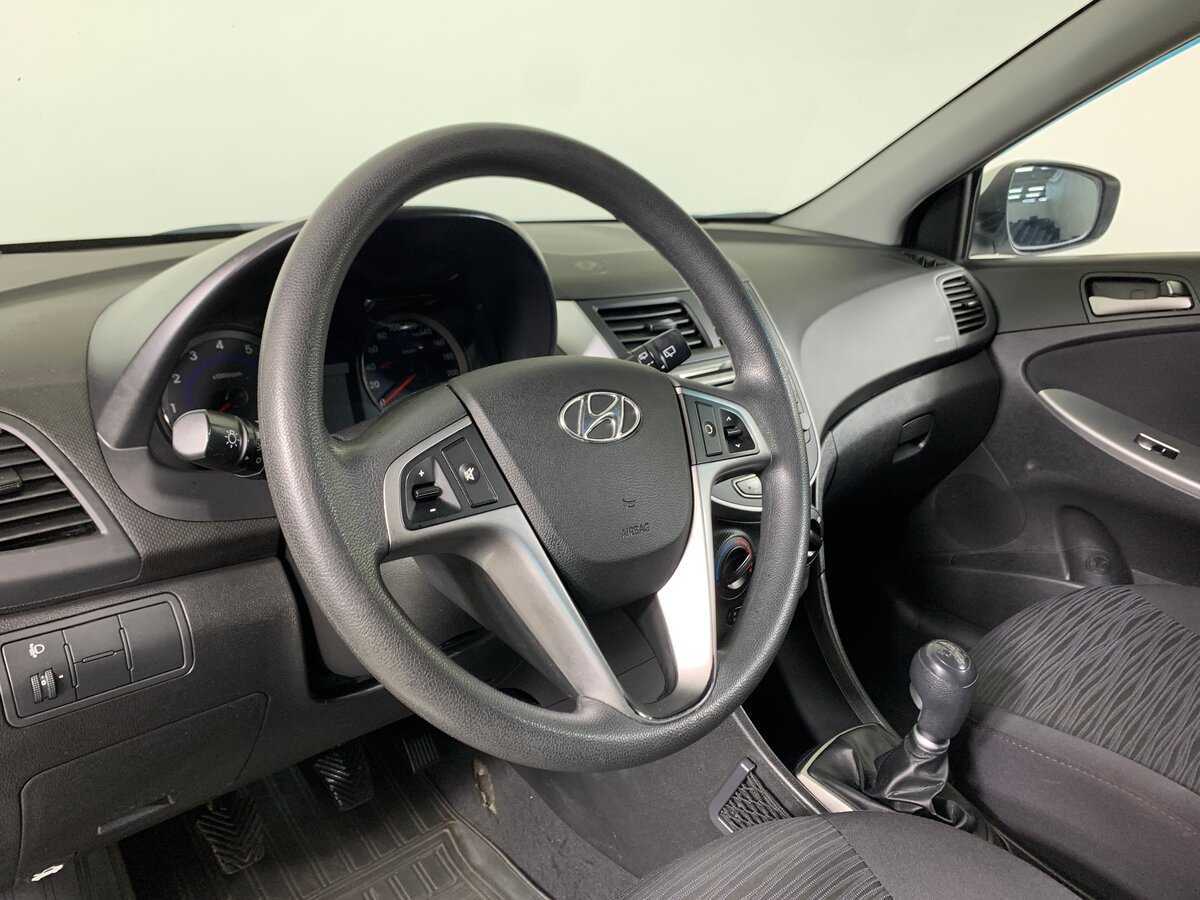 Купить Hyundai Solaris, 2016, 83 205 км.. Фото: #11