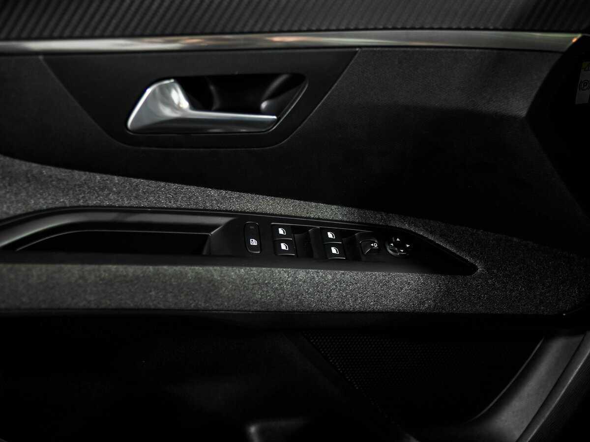 Купить Peugeot 3008, 2020, 75 944 км.. Фото: #10