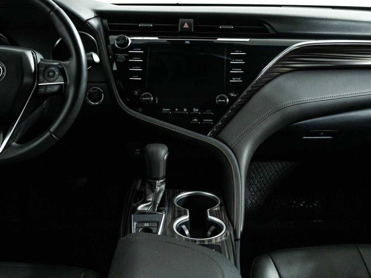 Купить Тойота Камри, 2018, 165 361 км.. Фото: #13