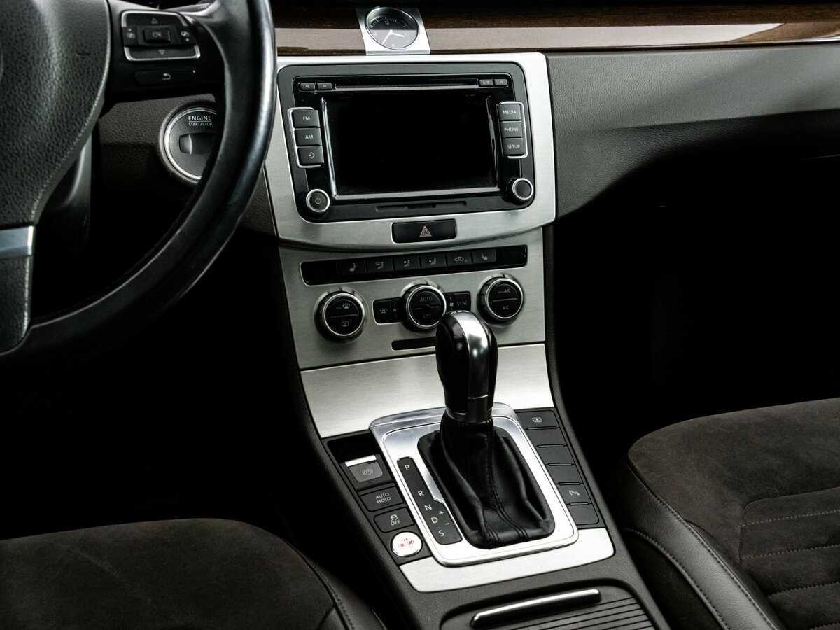 Купить Volkswagen Passat, 2012, 245 842 км.. Фото: #10