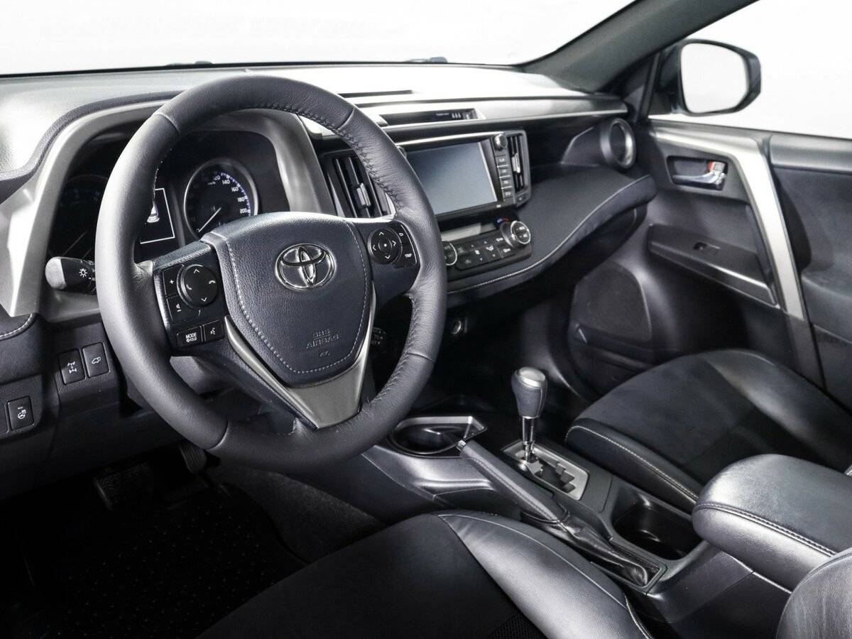 Купить Toyota RAV4, 2017, 88 500 км.. Фото: #13