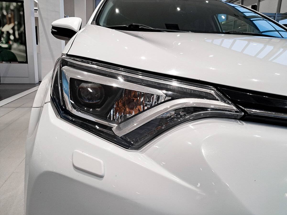 Купить Toyota RAV4, 2016, 165 703 км.. Фото: #16