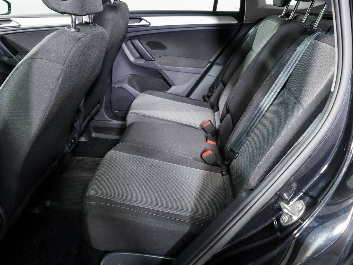 Купить Volkswagen Tiguan, 2021, 22 196 км.. Фото: #9