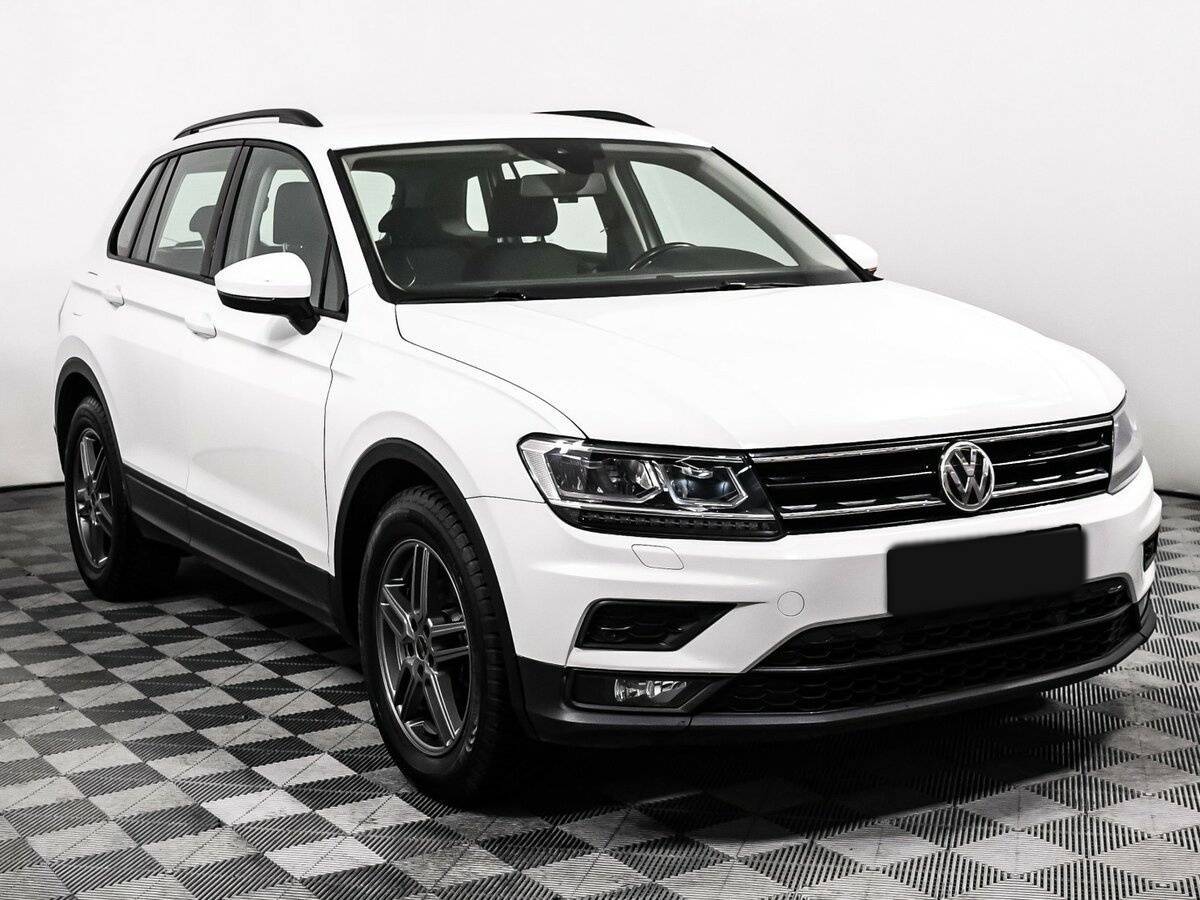 Купить Volkswagen Tiguan, 2019, 68 130 км.. Фото: #2