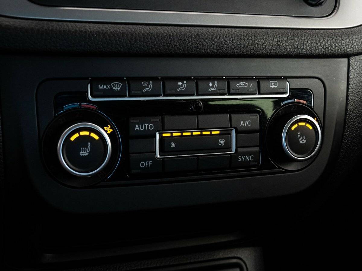 Купить Фольксваген Тигуан, 2015, 164 925 км.. Фото: #12