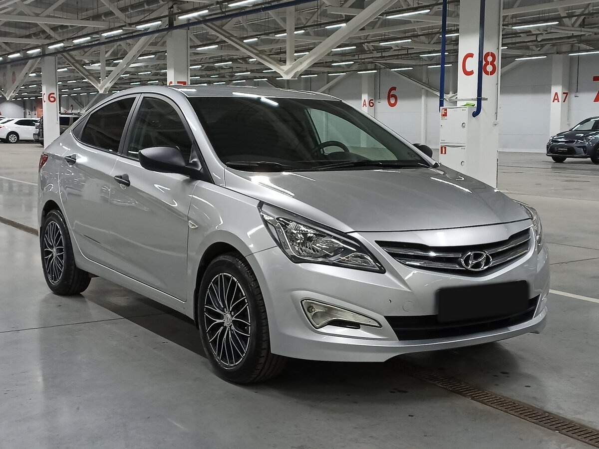 Купить Hyundai Solaris, 2016, 80 397 км.. Фото: #2