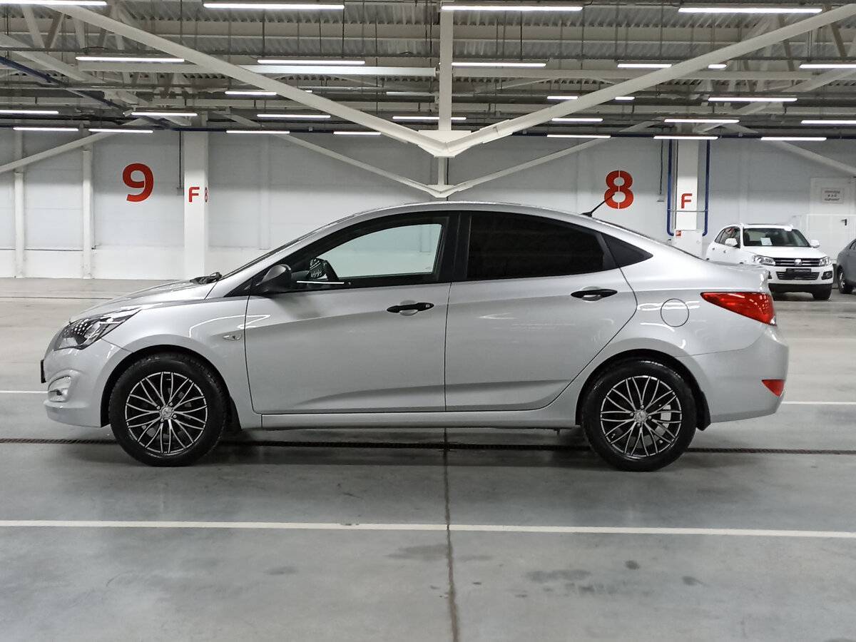 Купить Hyundai Solaris, 2016, 80 397 км.. Фото: #7