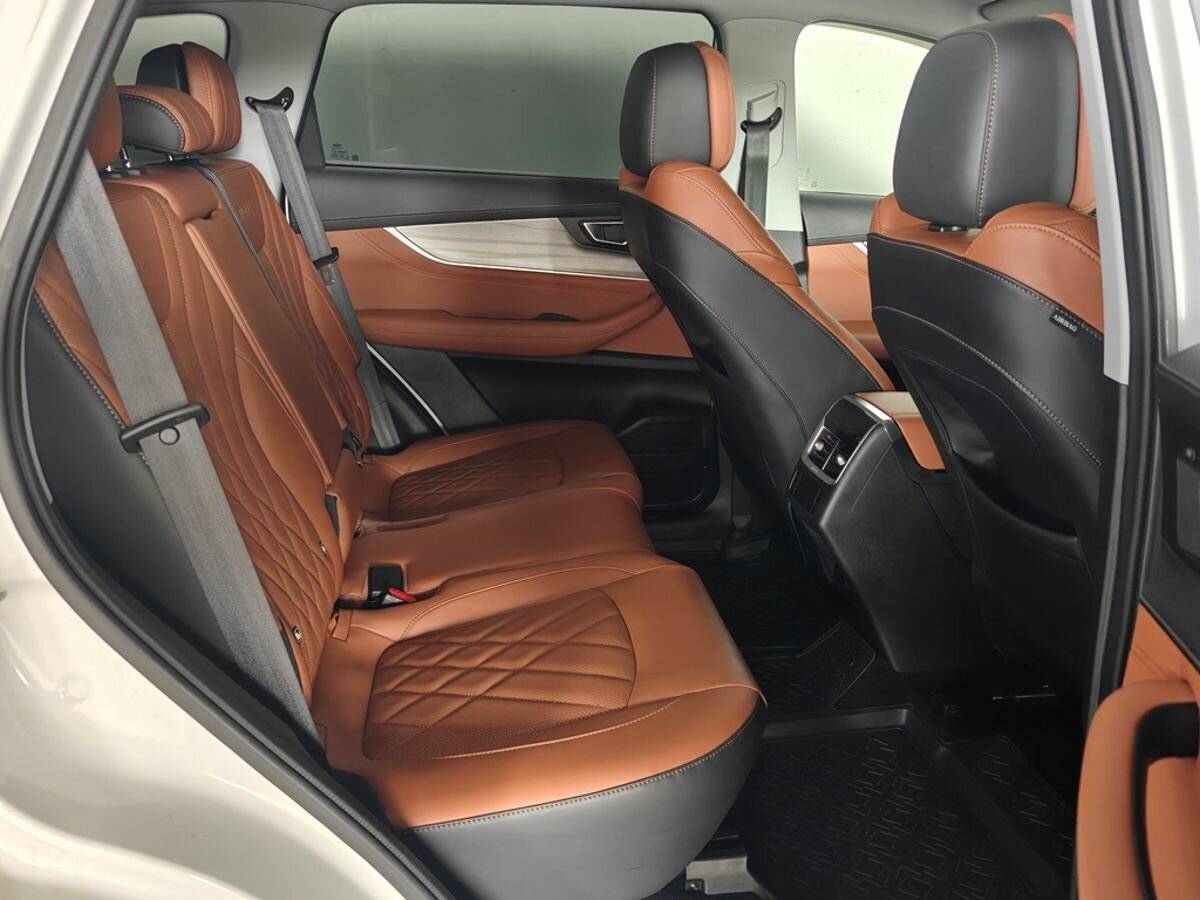 Купить Chery Tiggo 8 Pro Max, 2023, 58 089 км.. Фото: #19