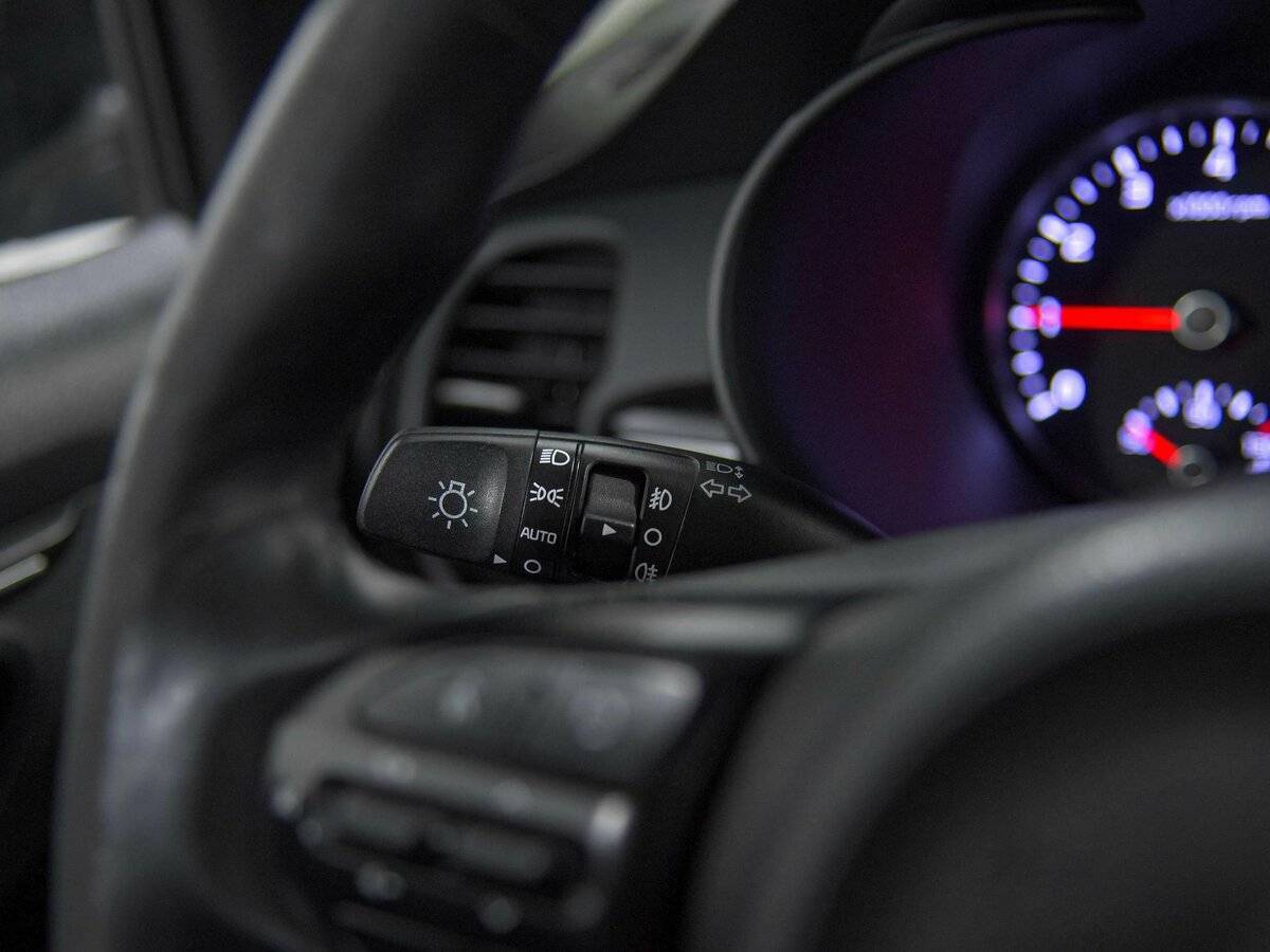 Купить Kia Rio, 2018, 156 498 км.. Фото: #7