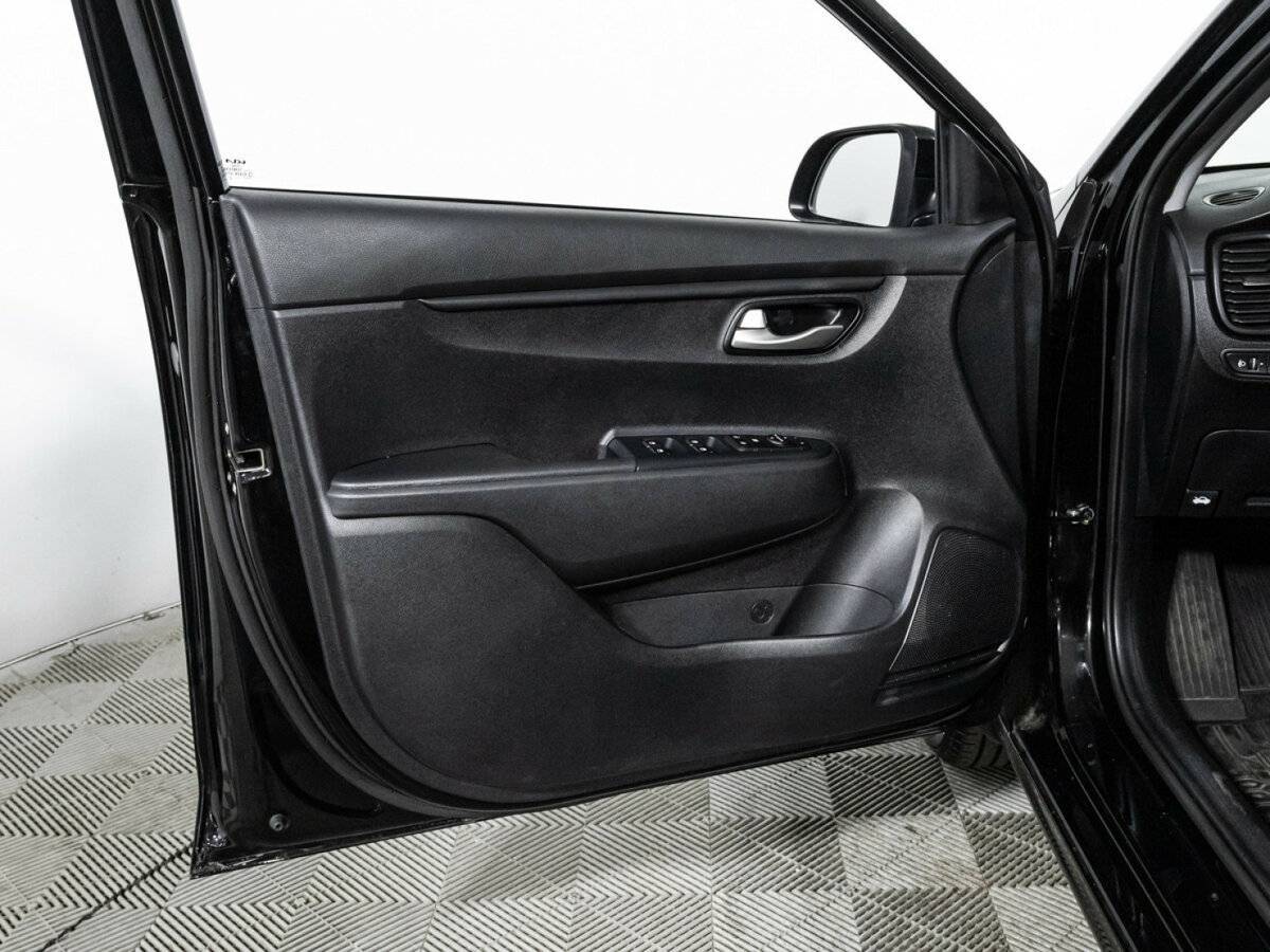 Купить Киа Рио, 2022, 35 422 км.. Фото: #25