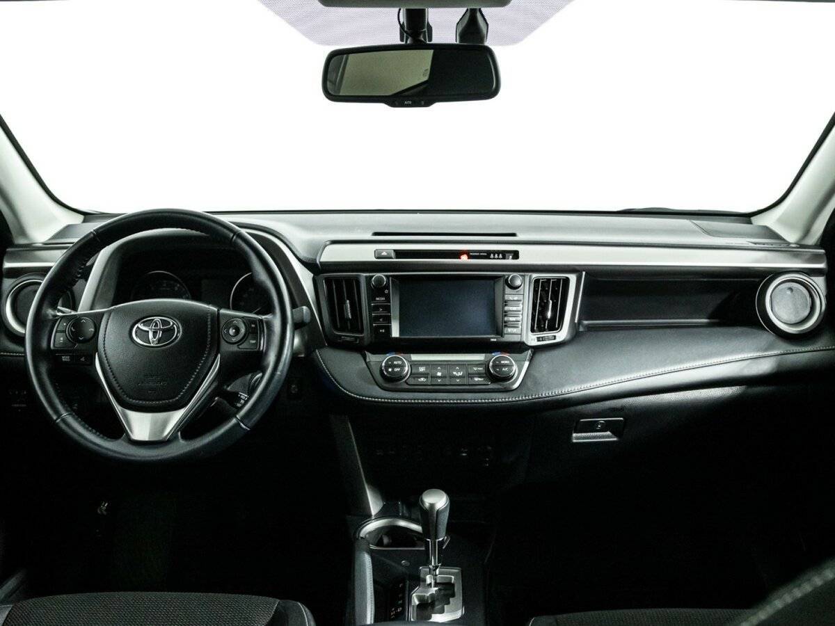 Купить Toyota RAV4, 2017, 43 541 км.. Фото: #12