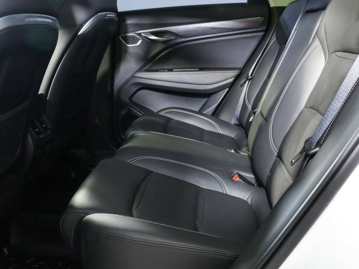 Купить Geely Tugella, 2022, 29 764 км.. Фото: #9