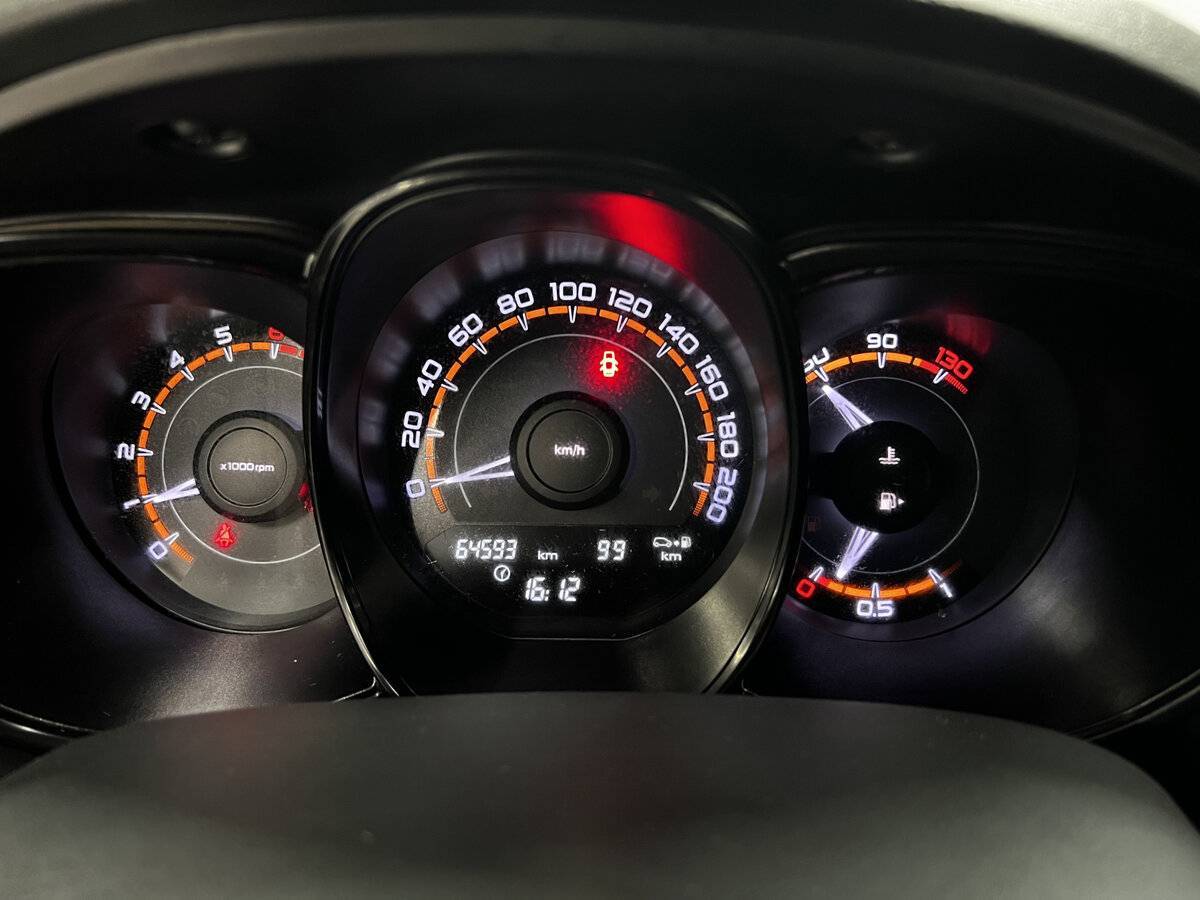 Купить Lada (ВАЗ) Vesta, 2018, 64 593 км.. Фото: #12