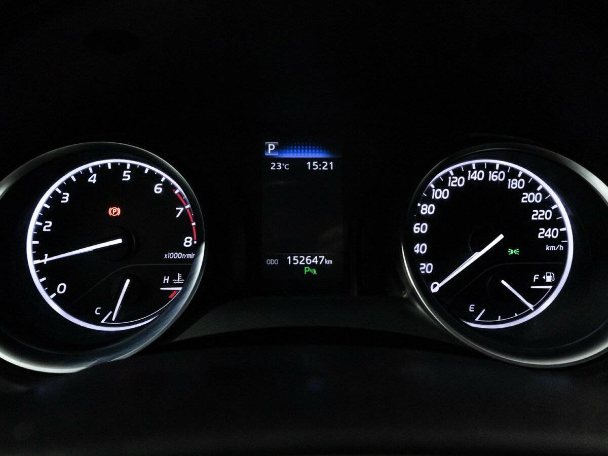 Купить Toyota Camry, 2020, 152 645 км.. Фото: #11