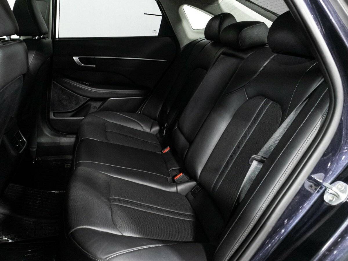 Купить Hyundai Sonata, 2019, 40 732 км.. Фото: #9