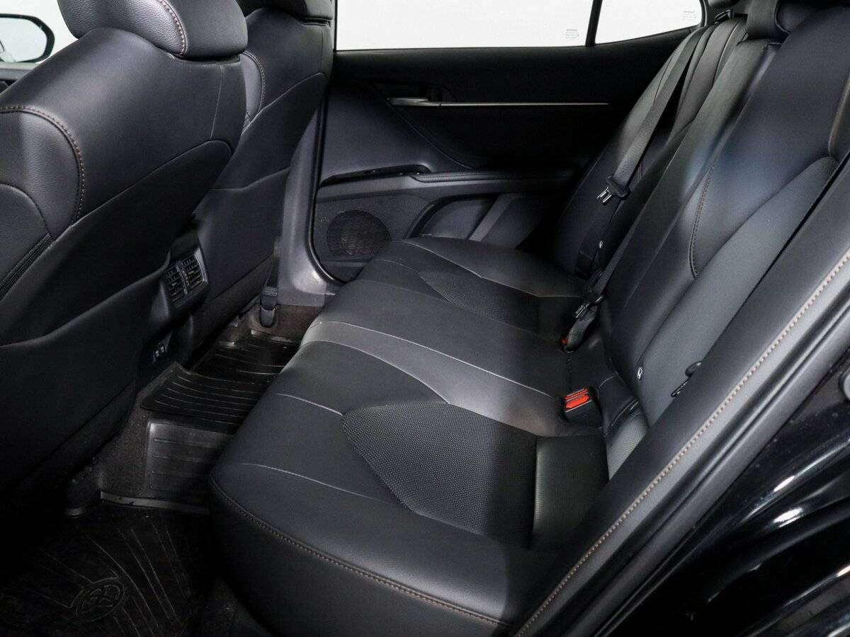 Купить Toyota Camry, 2019, 48 256 км.. Фото: #7