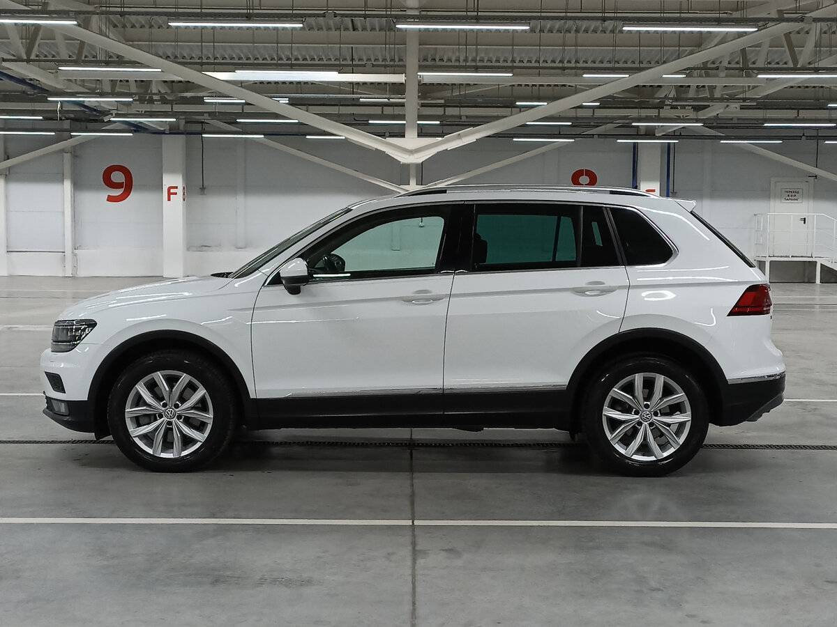 Купить Volkswagen Tiguan, 2018, 160 240 км.. Фото: #7
