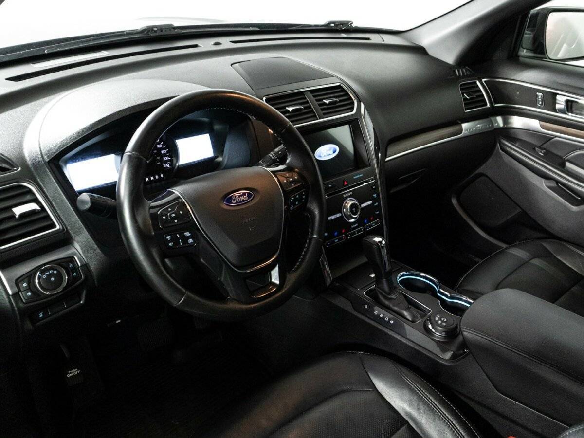 Купить Ford Explorer, 2017, 172 022 км.. Фото: #8