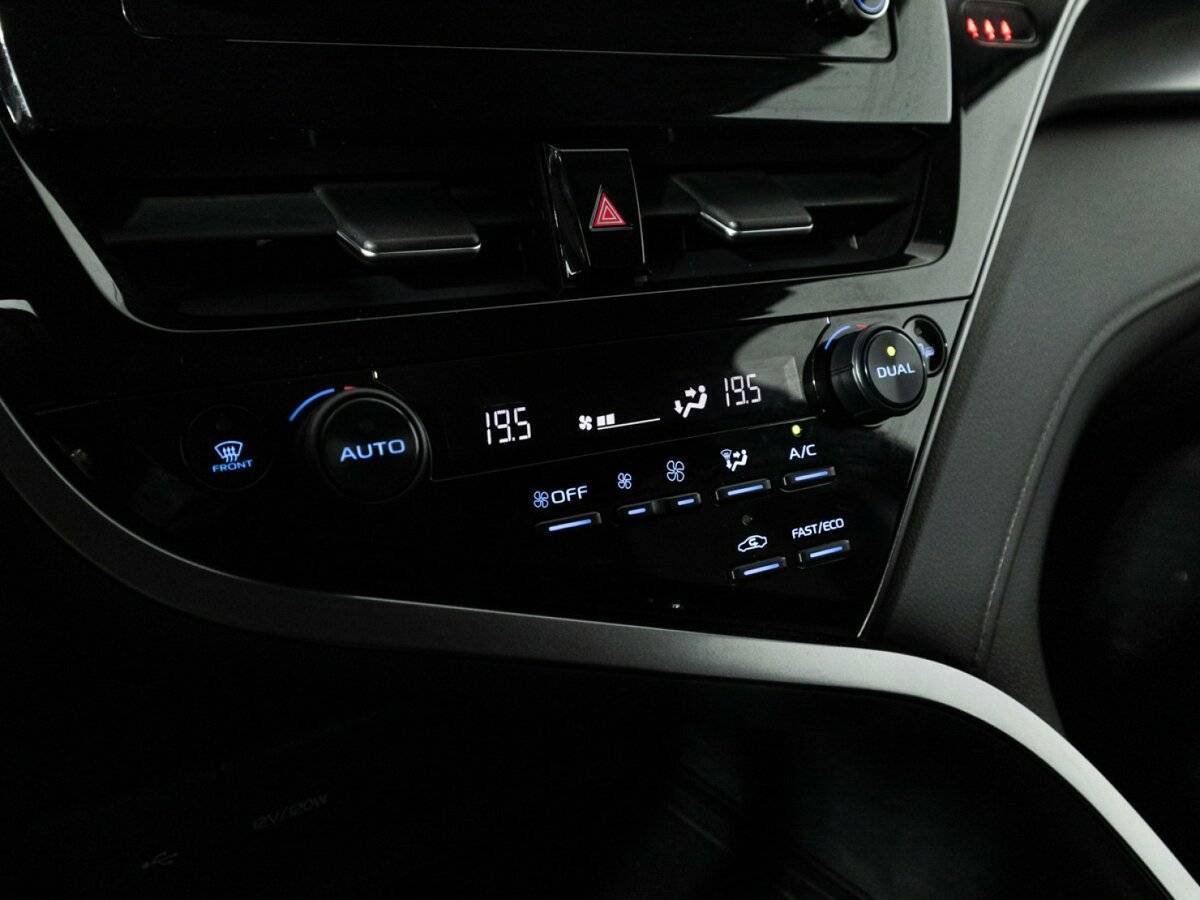 Купить Toyota Camry, 2021, 60 000 км.. Фото: #16