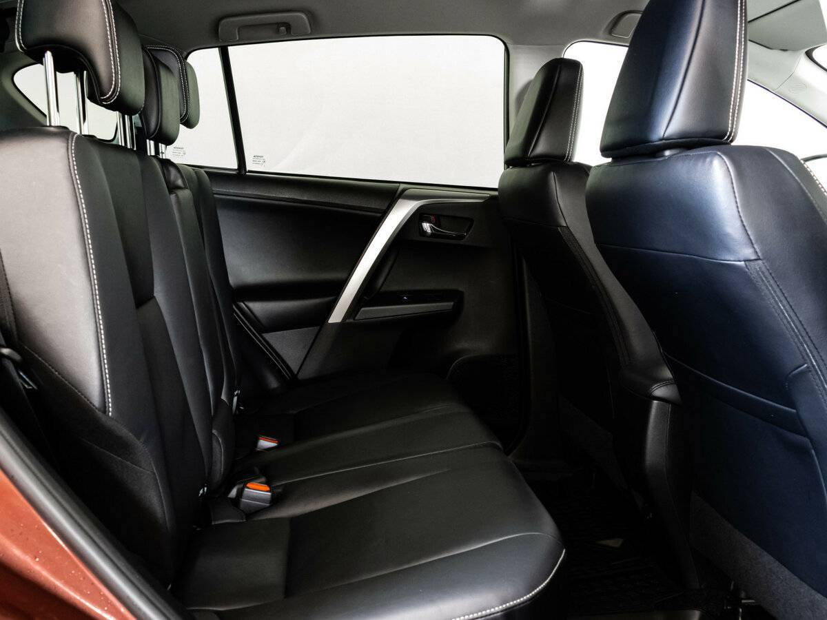 Купить Toyota RAV4, 2019, 27 824 км.. Фото: #18