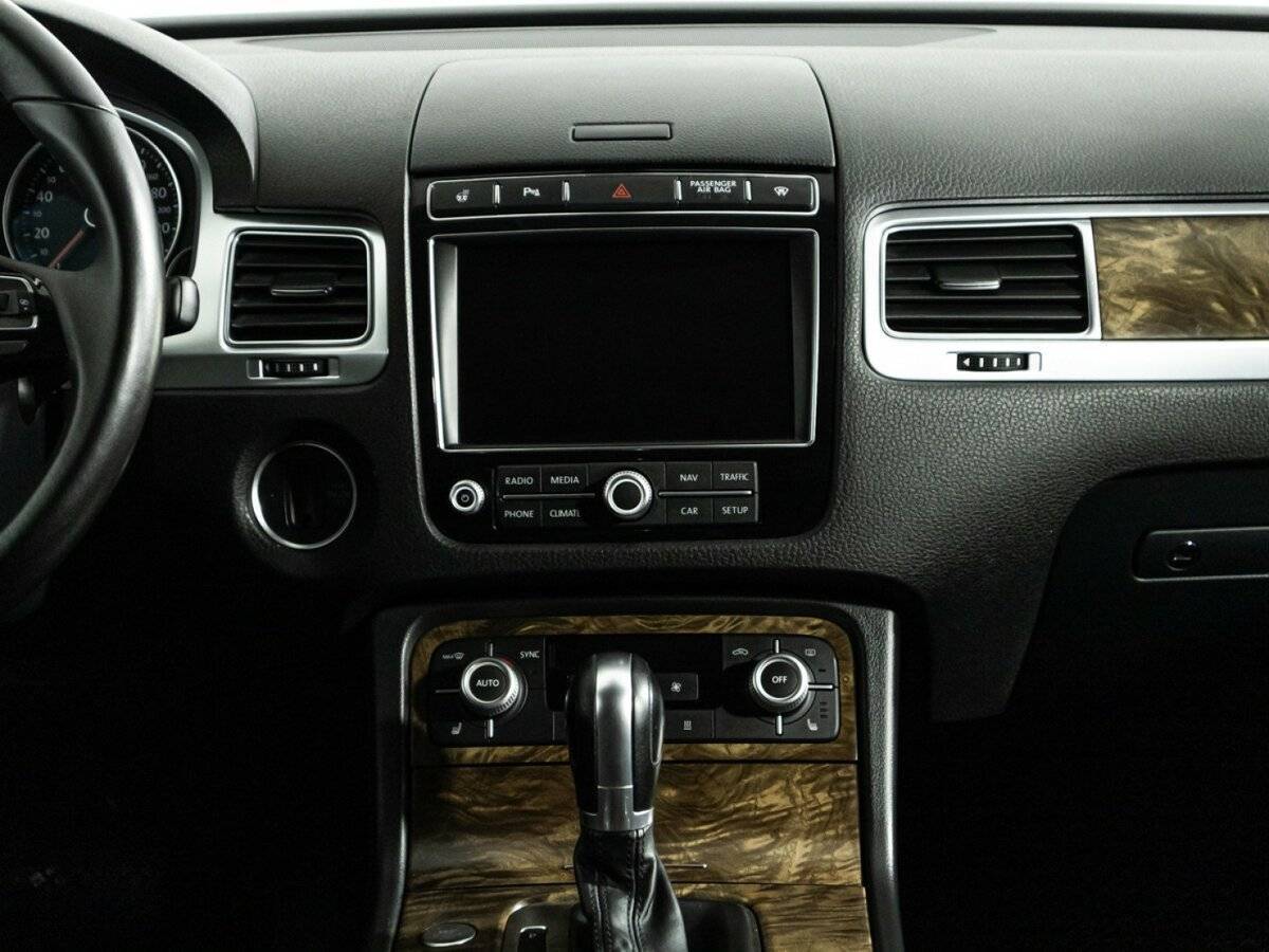 Купить Volkswagen Touareg, 2015, 187 303 км.. Фото: #13