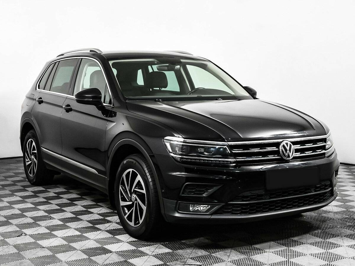 Купить Volkswagen Tiguan, 2018, 95 900 км.. Фото: #2