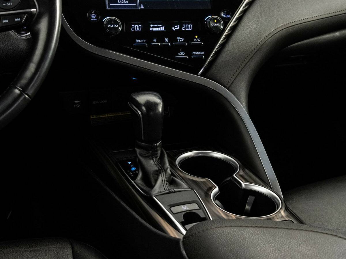 Купить Toyota Camry, 2018, 91 818 км.. Фото: #14