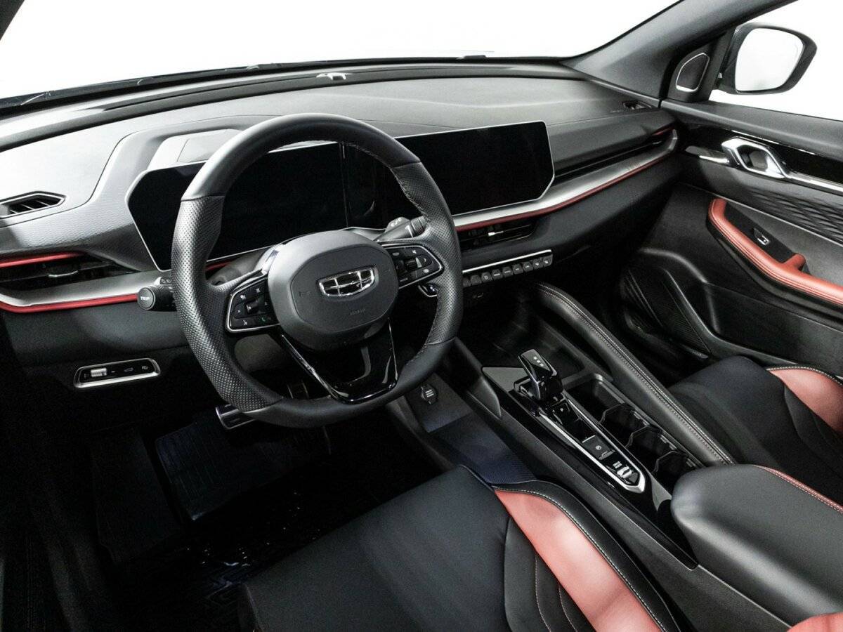 Купить Geely Coolray, 2023, 12 686 км.. Фото: #10