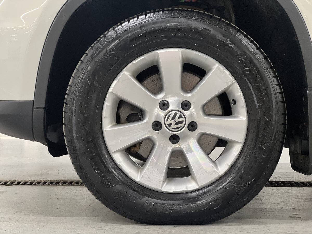 Купить Volkswagen Tiguan, 2012, 179 371 км.. Фото: #17