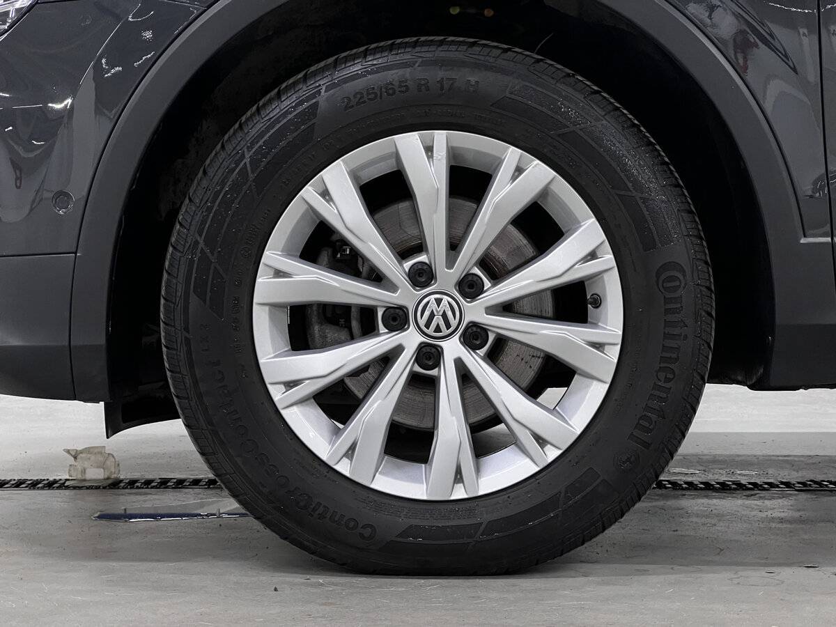 Купить Volkswagen Tiguan, 2017, 136 172 км.. Фото: #17