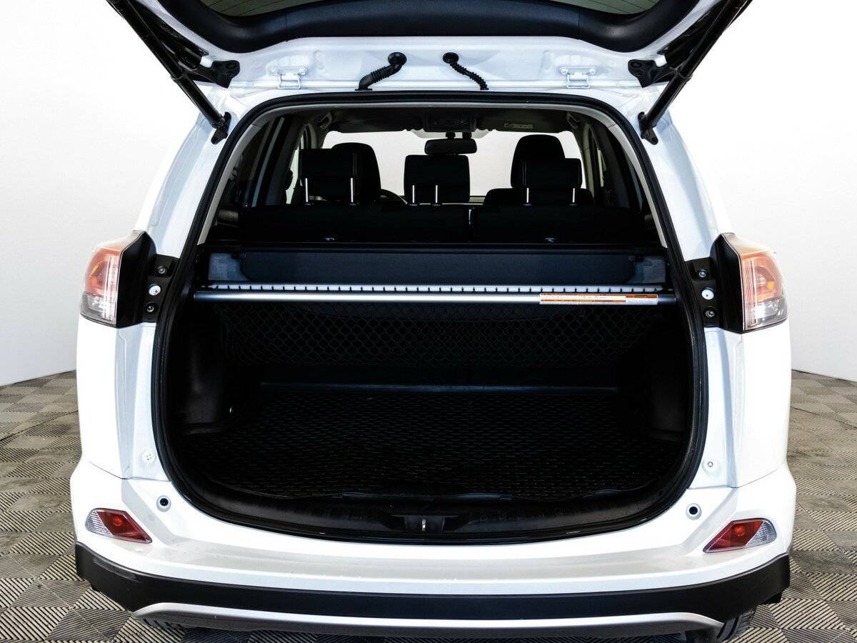 Купить Тойота Рав4, 2018, 146 641 км.. Фото: #18