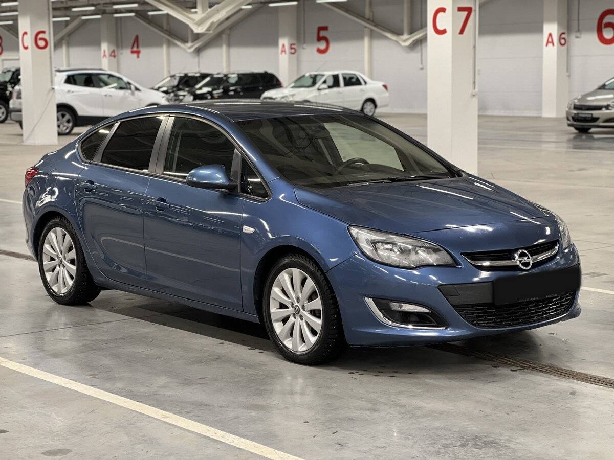 Купить Opel Astra, 2013, 139 012 км.. Фото: #2