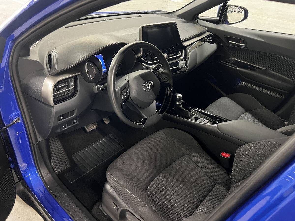 Купить Toyota C-HR, 2019, 46 323 км.. Фото: #15
