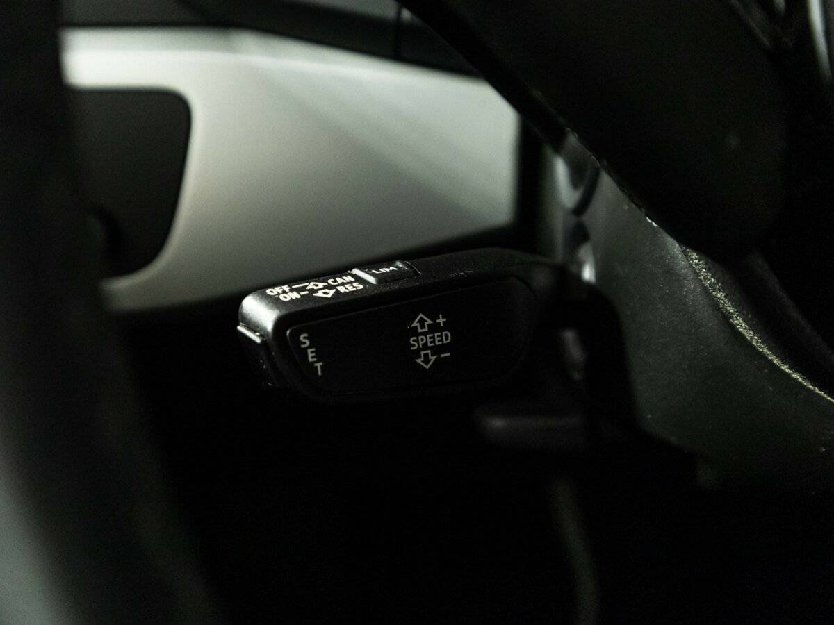 Купить Audi A4, 2020, 107 570 км.. Фото: #19