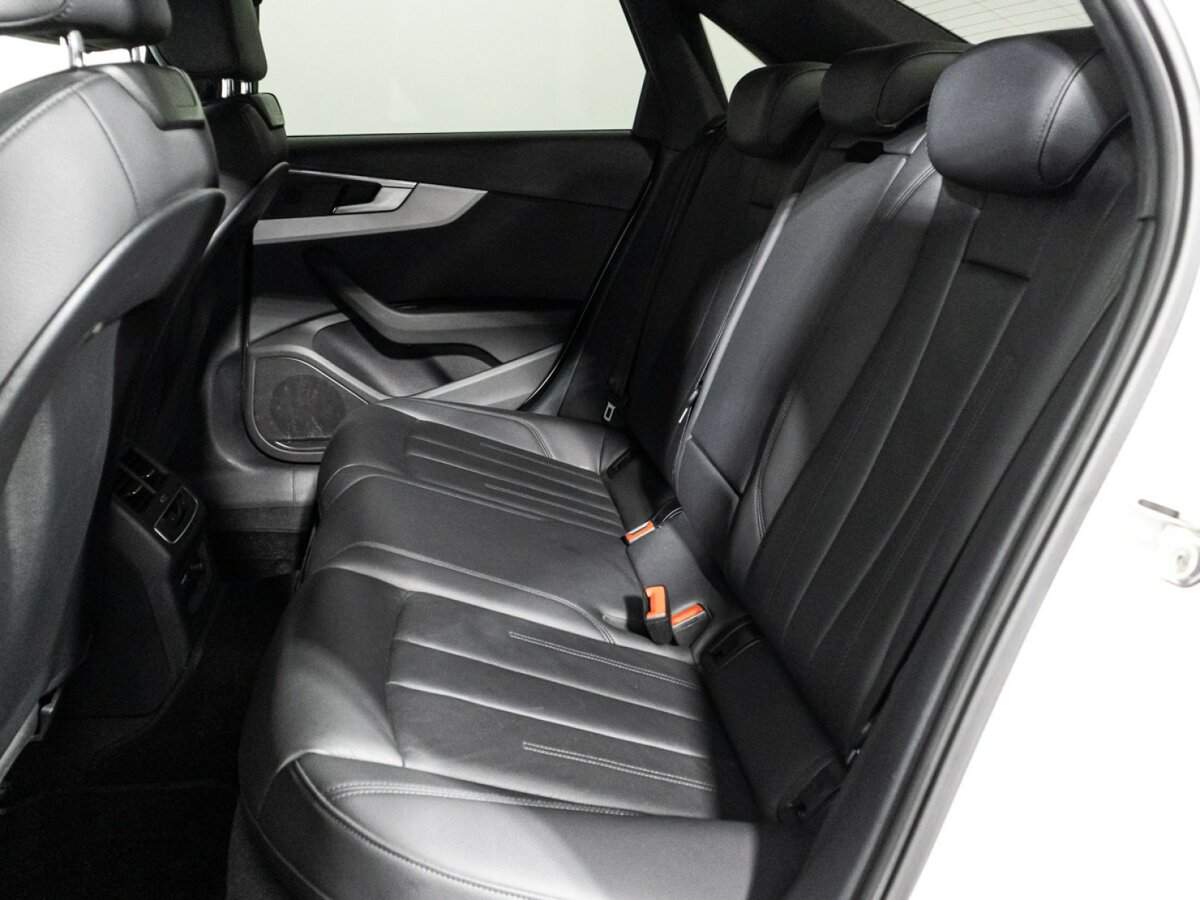 Купить Audi A4, 2019, 50 108 км.. Фото: #9