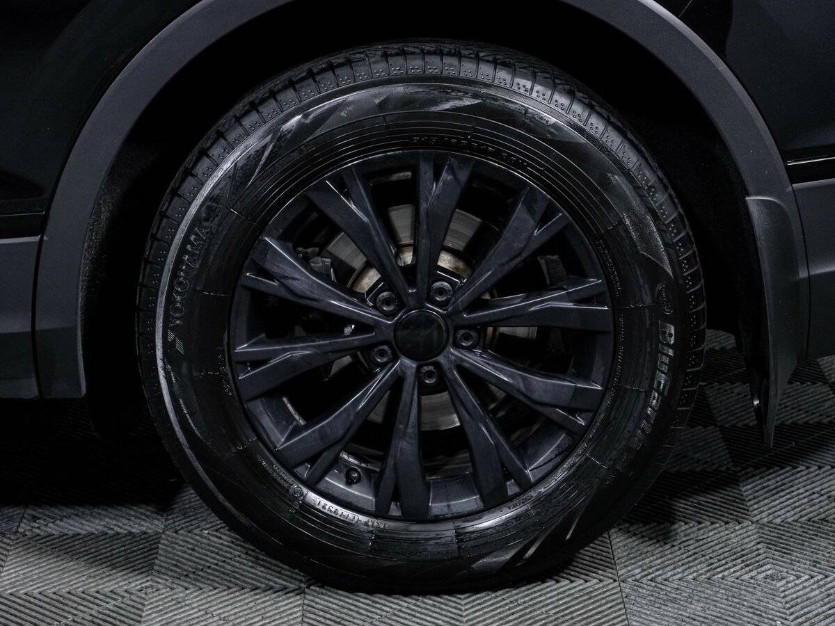 Купить Volkswagen Tiguan, 2021, 68 950 км.. Фото: #14