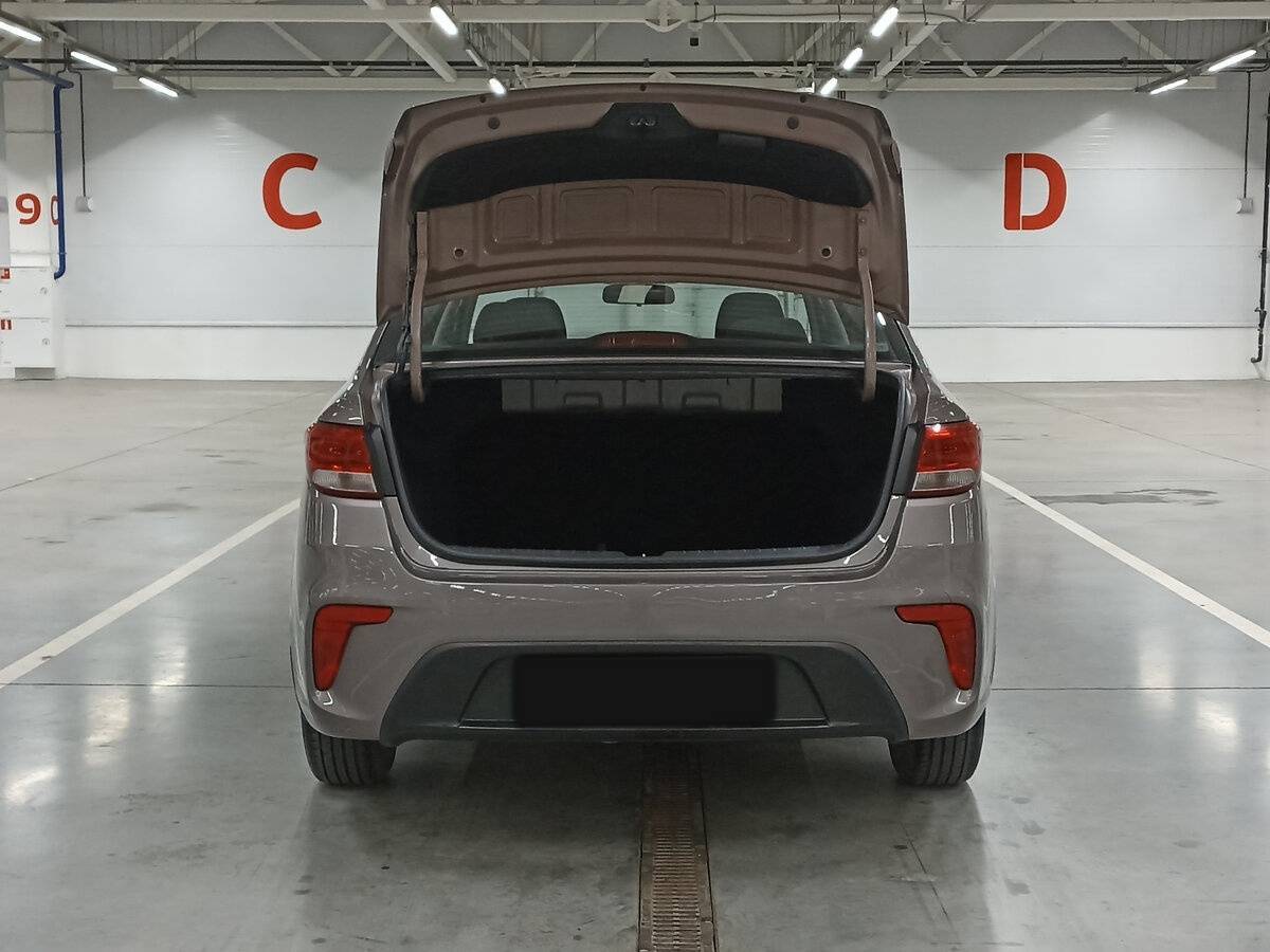 Купить Kia Rio, 2018, 146 477 км.. Фото: #9