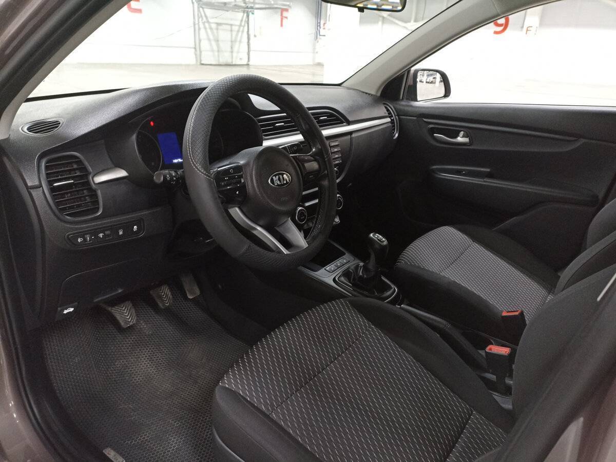 Купить Kia Rio, 2018, 146 477 км.. Фото: #15