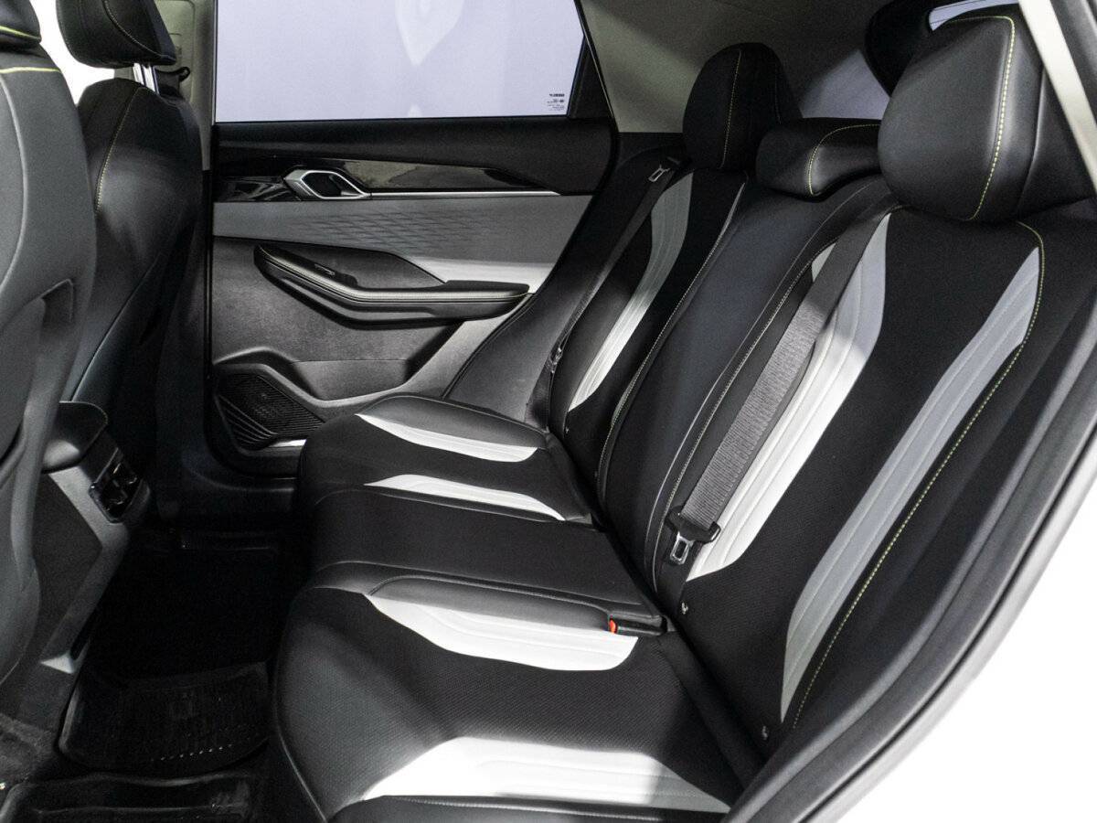 Купить Geely Coolray, 2023, 45 648 км.. Фото: #9