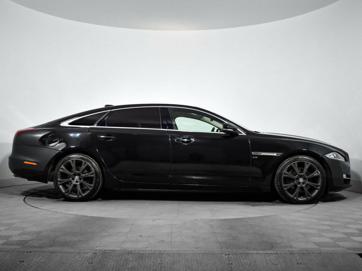 Купить Jaguar XJ, 2016, 151 000 км.. Фото: #3