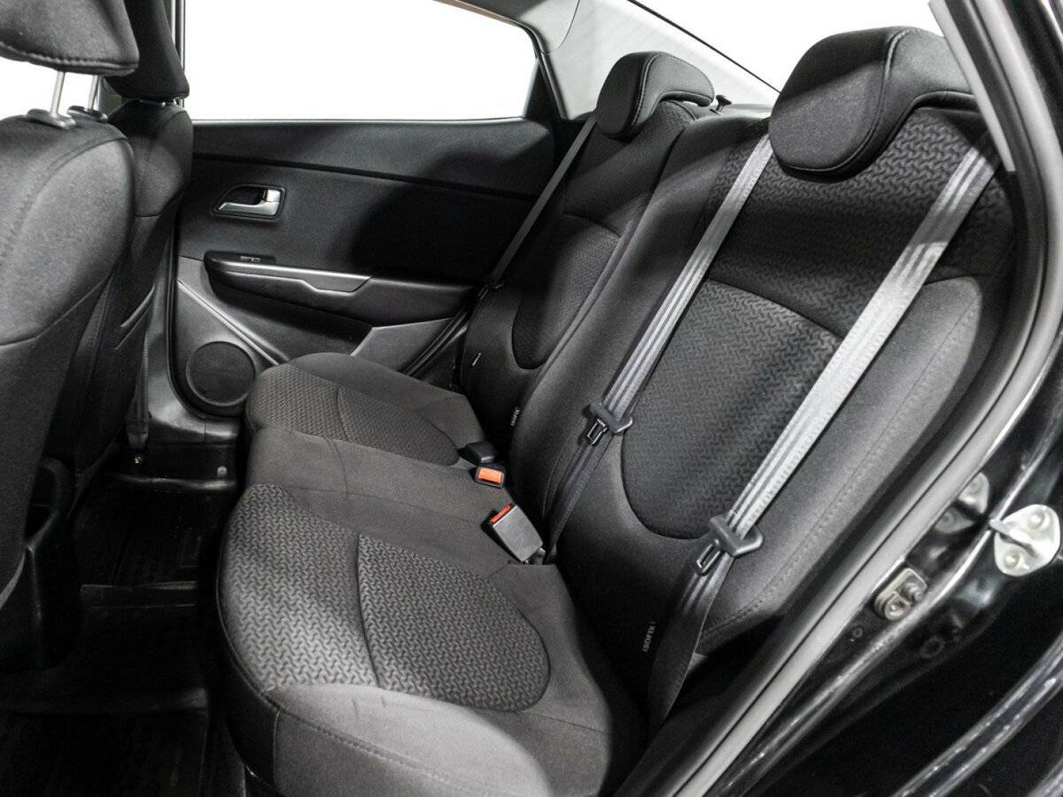 Купить Kia Rio, 2015, 119 914 км.. Фото: #9